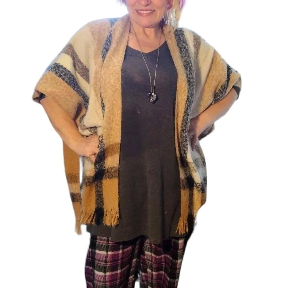 New Nine West Poncho Sweater. OS. NWT. (G)​​​​​​